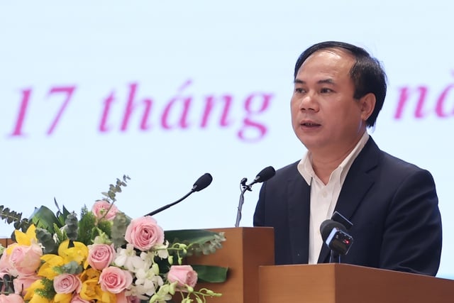 Thứ trưởng Nguyễn Văn Sinh: Năm 2022, hoạt động của các doanh nghiệp kinh doanh bất động sản gặp rất nhiều khó khăn - Ảnh VGP/Nhật Bắc