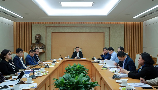Phó Thủ tướng Trần Hồng Hà: Việc sửa đổi, bổ sung một số điều của các nghị định hướng dẫn thi hành Luật Đất đai phải bảo đảm lợi ích của người dân, doanh nghiệp và nhà nước - Ảnh: VGP/Minh Khôi