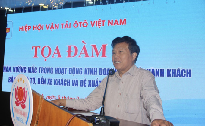Chủ tịch Hiệp hội Vận tải ô tô Việt Nam Nguyễn Văn Quyền phát biểu tại Tọa đàm với nội dung “Những khó khăn, vướng mắc trong hoạt động kinh doanh vận tải hành khách bằng xe ô tô, bến xe khách và đề xuất, kiến nghị” hồi tháng 9/2022.