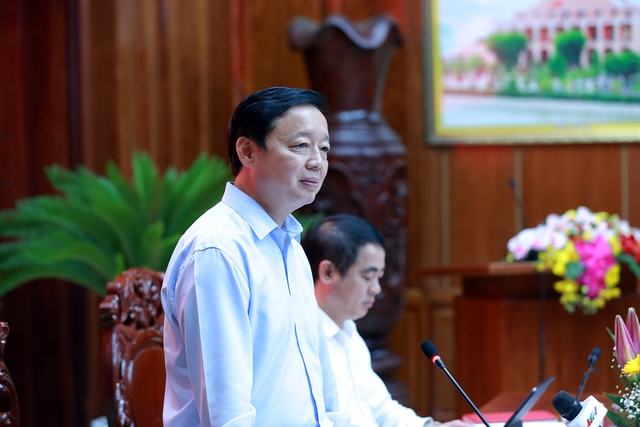 Phó Thủ tướng Trần Hồng Hà: Những mỏ được cấp phép lại hoặc cấp phép mới chỉ cung cấp cát đắp nền cho các dự án cao tốc và dừng khai thác sau khi hoàn thành.