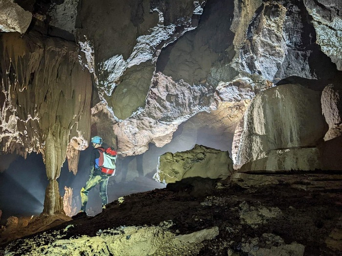 Quảng Bình phát hiện thêm hang động mới