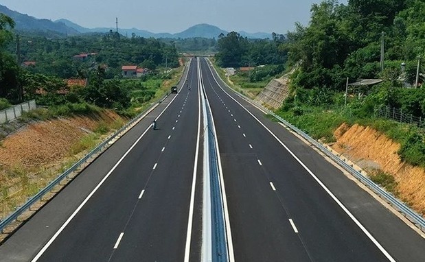 Thống nhất bổ sung các dự án đường bộ cao tốc Ninh Bình-Nam Định-Thái Bình-Hải Phòng và Chơn Thành-Gia Nghĩa vào danh mục công trình, dự án quan trọng quốc gia