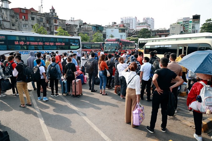 Hà Nội tăng cường hơn 600 lượt xe khách dịp nghỉ lễ 30/4 và 1/5