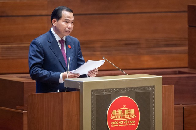 Chủ nhiệm Ủy ban Tài chính, Ngân sách của Quốc hội Lê Quang Mạnh trình bày Báo cáo giải trình, tiếp thu, chỉnh lý dự thảo Luật Giá (sửa đổi)