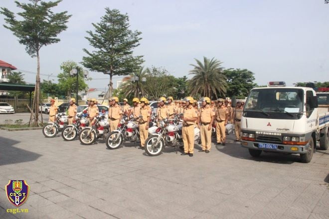 Lực lượng CSGT Thừa Thiên Huế ra quân đảm bảo trật tự ATGT ( Ảnh minh họa)