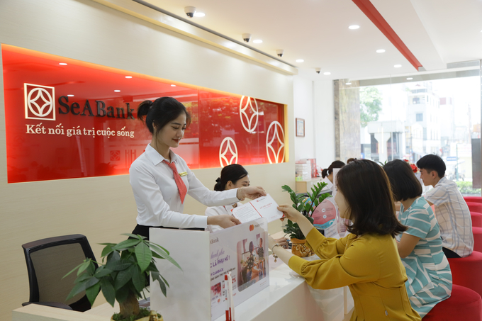 SeABank được vinh danh Ngân hàng tiêu biểu vì cộng đồng 2022 và Top 50 Doanh nghiệp tăng trưởng xuất sắc nhất Việt Nam