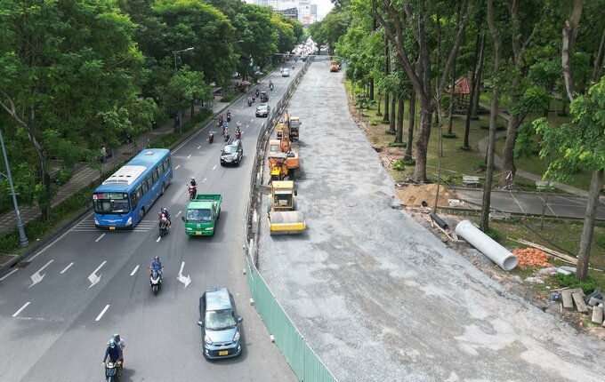 Từ 18/6/2023 đến 13/4/2024, xe container bị cấm lưu thông trên 8 tuyến đường khu vực quanh sân bay Tân Sơn Nhất và đường kết nối trung tâm TP.HCM