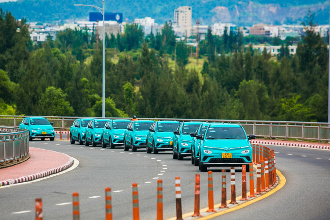 Ngày 16/6/2023, Công ty Cổ phần Di chuyển Xanh và Thông minh GSM chính thức vận hành dịch vụ Taxi Xanh SM tại Đà Nẵng với quy mô dự kiến 500 xe