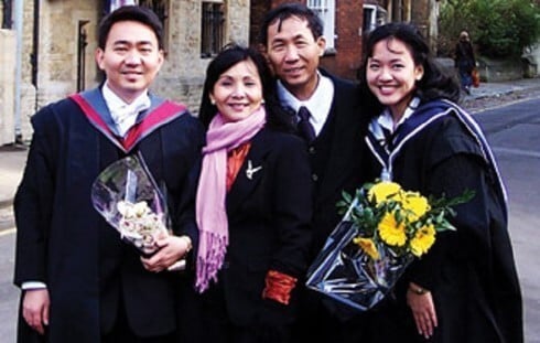 Gia đình Lê Diệp Kiều Trang được xem là hình mẫu thành công của gia đình Việt, có truyền thống kinh doanh và chú trọng tri thức.