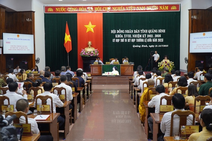 Kỳ họp thứ 10 HĐND tỉnh Quảng Bình khóa XVIII