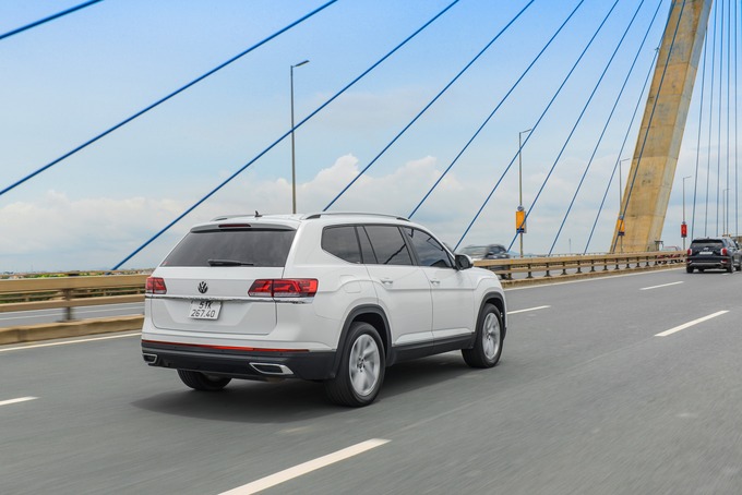 Volkswagen Teramont dài 5.097 mm, rộng 1.990 mm và cao 1.777 mm