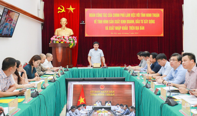Bộ trưởng Bộ GTVT Nguyễn Văn Thắng chủ trì buổi làm việc trực tuyến với tỉnh Ninh Thuận sáng ngày 26/7
