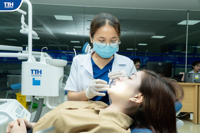 Bệnh viện đa khoa TTH Quảng Bình quy tụ đội ngũ chuyên gia, bác sĩ nội trú, điều dưỡng, nhân viên y tế trình độ chuyên môn cao.