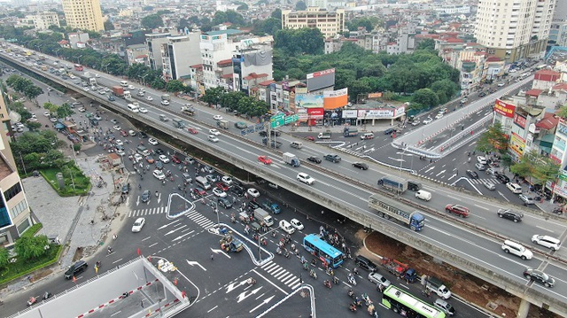 Nhiều công trình, tuyến đường mới được khởi công.