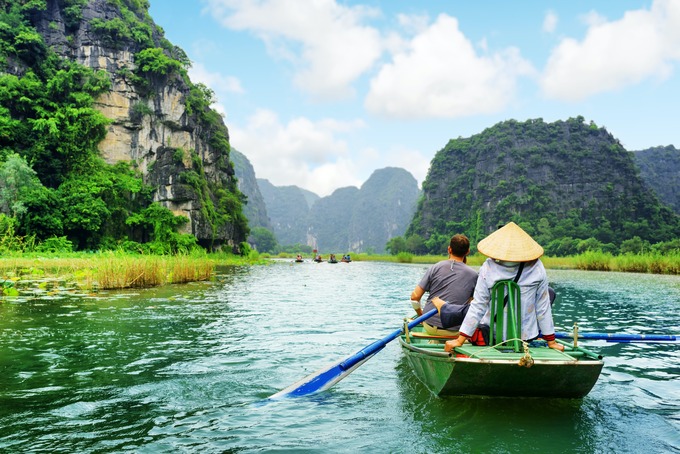 Vùng nông thôn Việt Nam xanh tươi, trù phú do Chính phủ Việt Nam đã quản lý để bảo tồn các di sản văn hóa của họ một cách tuyệt vời