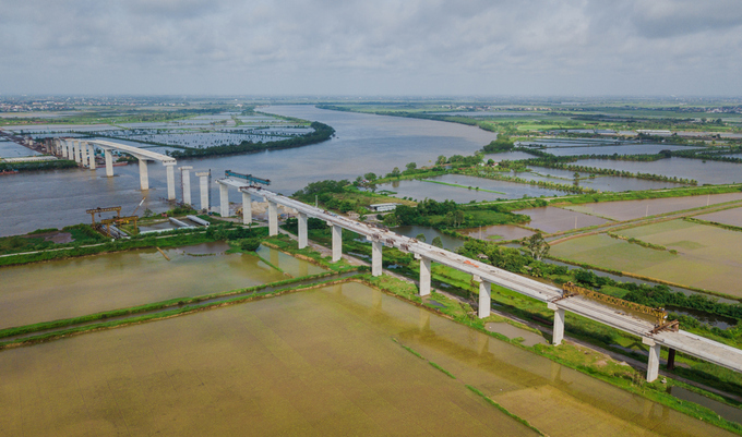 Cầu Văn Úc, hạng mục duy nhất của dự án đường ven biển Hải Phòng mới sắp hoàn thành