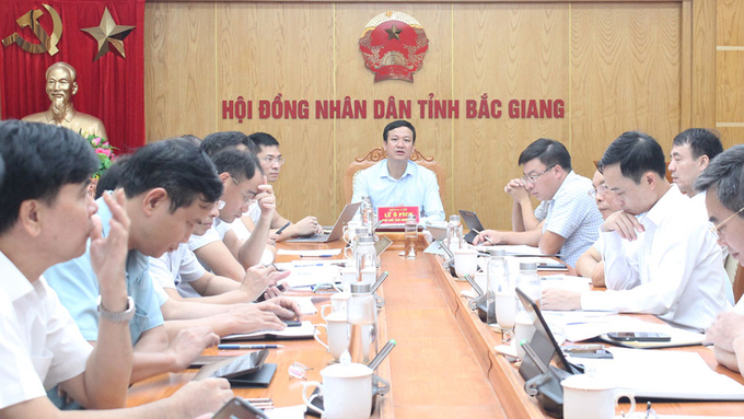 Phó Chủ tịch UBND tỉnh Bắc Giang Lê Ô Pích chủ trì hội nghị tháo gỡ khó khăn, đẩy nhanh tiến độ giải phóng mặt bằng các dự án lớn, trọng điểm trên địa bàn tỉnh.