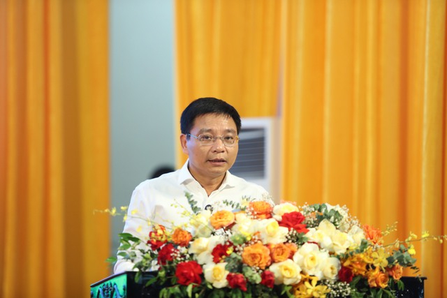 Bộ trưởng Bộ GTVT Nguyễn Văn Thắng nêu 6 bài học kinh nghiệm trong quá trình làm cao tốc. Ảnh: VGP/PT