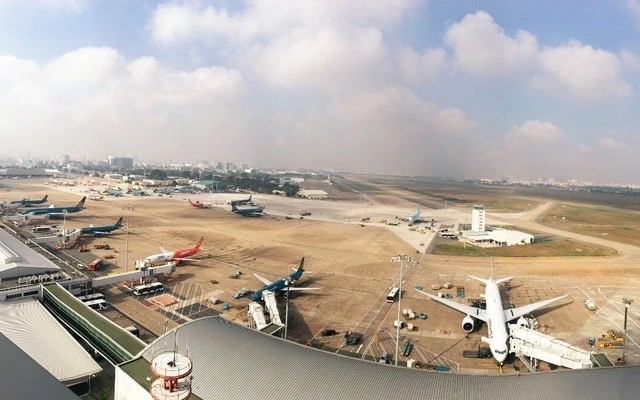 Cảng hàng không Tân Sơn Nhất chi 182 tỷ nâng cấp bến đỗ máy bay