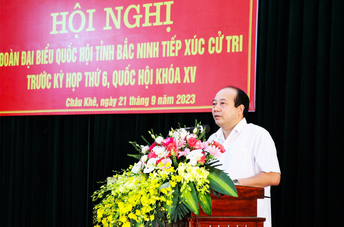 Chủ tịch UBND thành phố Từ Sơn Hoàng Bá Huy làm rõ ý kiến cử tri thuộc thẩm quyền.