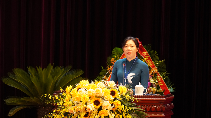 Bà Nguyễn Thị Lệ Tuyết - Chủ tịch Hội Nông dân tỉnh Bắc Ninh phát biểu khai mạc Đại hội đại biểu Hội Nông dân tỉnh Bắc Ninh lần thứ X, nhiệm kỳ 2023-2028.