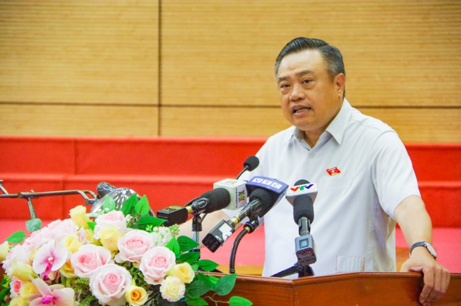 Chủ tịch UBND TP Hà Nội Trần Sỹ Thanh trả lời các vấn đề cử tri quan tâm