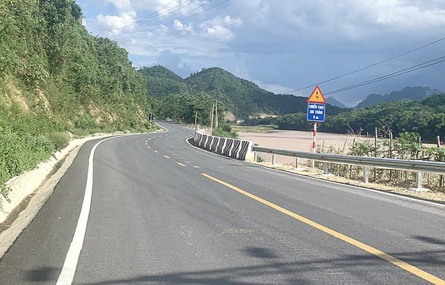 Cục Đường bộ Việt Nam vừa có văn bản gửi Bộ Giao thông Vận tải đề xuất dự án nâng cấp, cải tạo các tuyến quốc lộ kết nối Việt Nam với Bắc Lào và Trung Quốc
