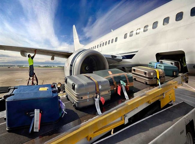 Bộ Giao thông Vận tải vừa có văn bản yêu cầu Cục Hàng không Việt Nam xem xét, xử lý nghiêm các tổ chức, cá nhân để xảy ra sai phạm trong quá trình làm thủ tục hàng không
