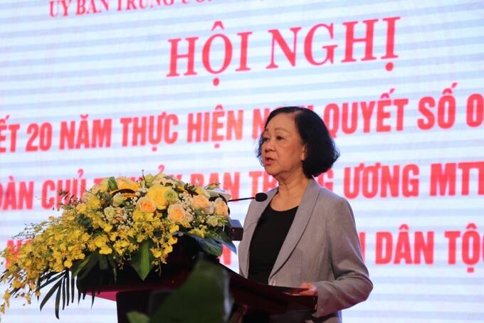 Bà Trương Thị Mai, Ủy viên Bộ Chính trị, Thường trực Ban Bí thư, Trưởng Ban Tổ chức Trung ương, phát biểu tại Hội nghị.