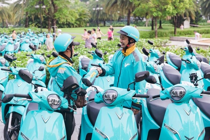 Ngày 29/9/2023, Dịch vụ vận chuyển hành khách bằng xe máy điện Xanh SM Bike chính thức vận hành tại TP.HCM
