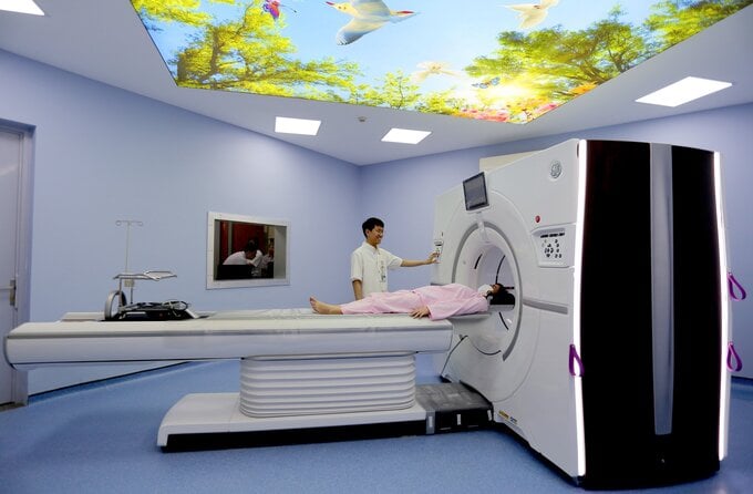 Công nghệ GSI Xtream là công nghệ chụp cắt lớp vi tính phổ thể tích đầu tiên với khả năng chuyển mạch cực nhanh cho phép thu được hình ảnh CT năng lượng kép hình ảnh sắc nét.