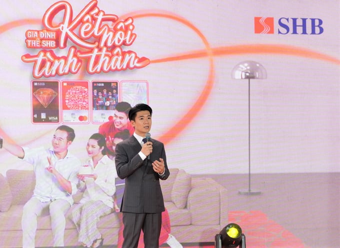 Ông Đỗ Quang Vinh - Phó Chủ tịch HĐQT kiêm Phó Tổng Giám đốc SHB phát biểu tại sự kiện