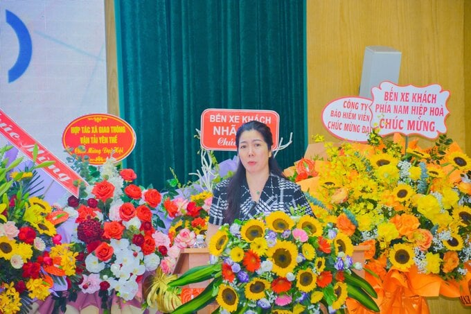 Bà Đỗ Thị Lan - Phó Giám đốc điều hành Sở GTVT tỉnh Bắc Giang phát biểu tại Đại hội
