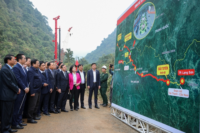 Cao tốc Đồng Đăng – Trà Lĩnh có chiều dài 93,35 km, Tổng mức đầu tư dự án 14.331 tỷ đồng, trong đó nguồn vốn do nhà đầu tư huy động hơn 4.451 tỷ đồng