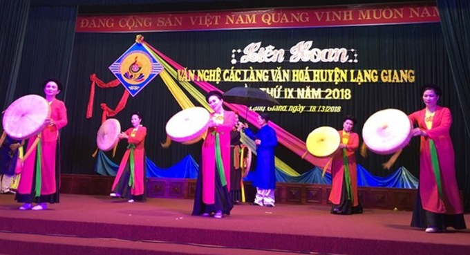 Một tiết mục văn nghệ tại của huyện Lạng Giang tham gia Liên hoan văn nghệ các làng văn hóa