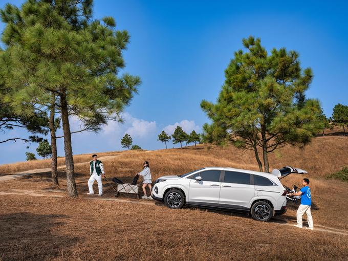 Hyundai Custin trở thành lựa chọn hàng đầu trong phân khúc MPV cỡ trung