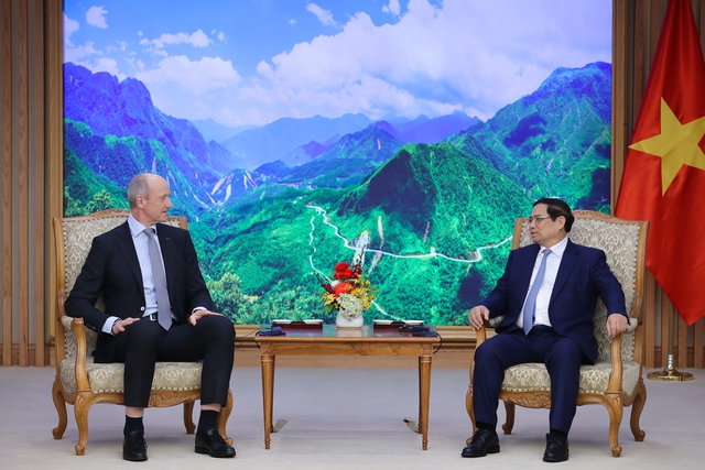 Thủ tướng Phạm Minh Chính đề nghị Siemens đẩy mạnh hợp tác với Việt Nam trong các lĩnh vực công nghệ cao, thúc đẩy đổi mới sáng tạo... - Ảnh: VGP/Nhật Bắc