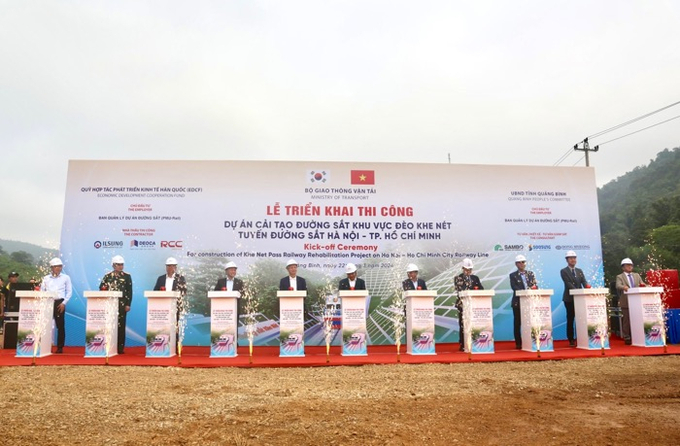 Quảng Bình khởi công Dự án cải tạo đường sắt đèo Khe Nét hơn 2.000 tỷ đồng.