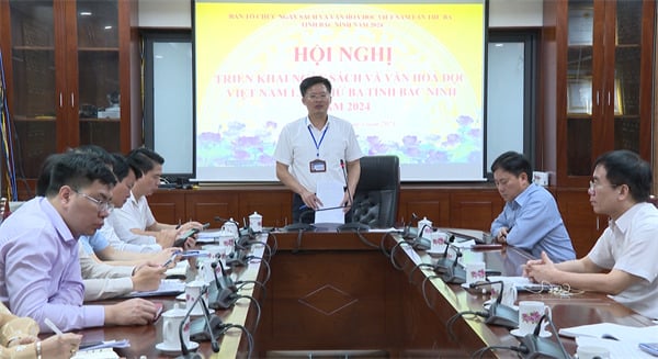 Giám đốc Sở Thông tin và Truyền thông tỉnh Bắc Ninh Nguyễn Trung Hiền triển khai tổ chức ngày Sách và Văn hóa đọc Việt Nam lần thứ ba tỉnh Bắc Ninh năm 2024.
