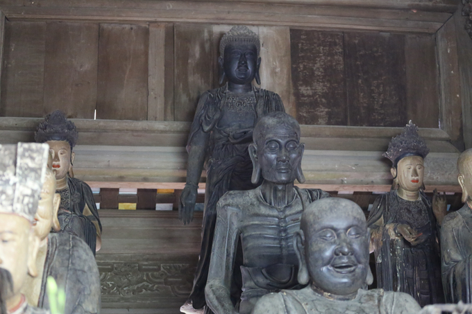 Một số tượng pháp cổ tại chùa Tây Phương