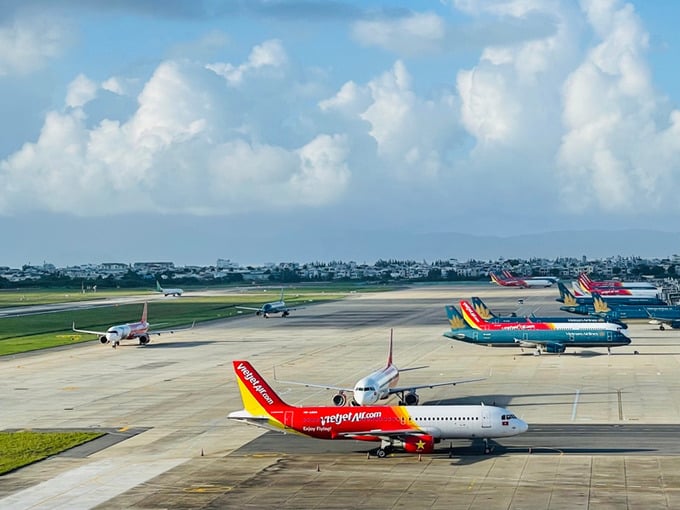 Bộ GTVT vừa ban hành Thông tư 13/2024 quy định cơ chế, chính sách quản lý giá dịch vụ vận chuyển hàng không nội địa và giá dịch vụ chuyên ngành hàng không