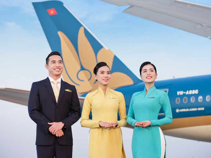 Vietnam Airlines ghi dấu cột mốc 30 năm đường bay thẳng Việt Nam - Hàn Quốc, chào đón hành khách thứ 15 triệu