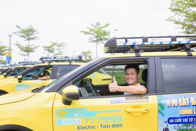 Én Vàng Taxi mong muốn từng bước thay đổi thói quen người tiêu dùng, khẳng định hiệu quả trong chiến lược điện hóa xe xăng.