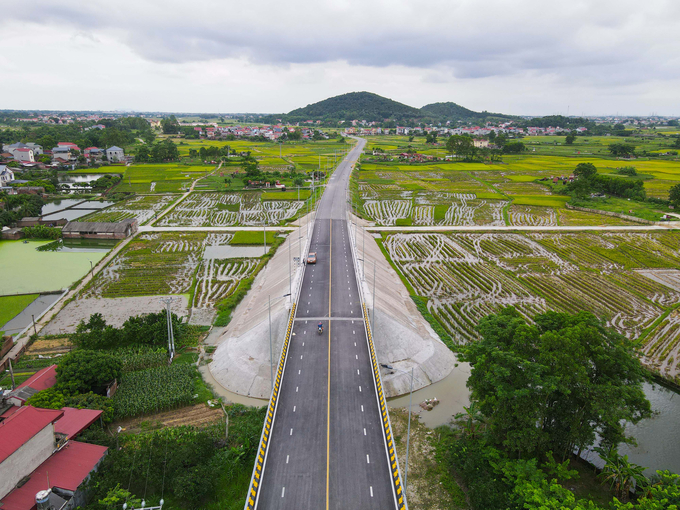 Khi hoàn thành, Cầu Hòa Sơn là điểm đầu trên đường liên kết vùng, kết nối Bắc Giang, Thái Nguyên và Vĩnh Phúc. Dự kiến toàn bộ tuyến đường sẽ hoàn thành, đưa vào sử dụng từ cuối năm nay và góp phần kết nối giao thương giữa các địa phương.