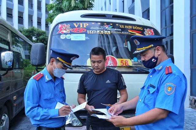 Tăng cường kiểm tra xe đưa đón học sinh bằng ô tô