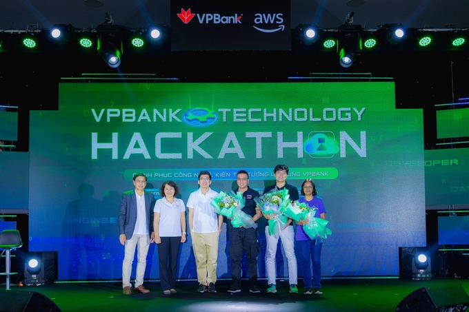 VPBank Technology Hackathon 2024, là một trong nhiều sân chơi công nghệ, sáng tạo được VPBank tổ chức để thu hút tài năng công nghệ trẻ