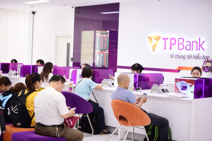 TPBank thông báo 30/11 là ngày giao dịch không hưởng quyền nhận cổ phiếu phát hành thêm, tỷ lệ 22,18%.