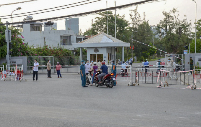 Lực lương chức năng phong toả nơi Bệnh nhân N.T.N là nhân viên trực tổng đài của Công ty cổ phần Trường Minh chi nhánh Đà Nẵng (KCN An Đồn)