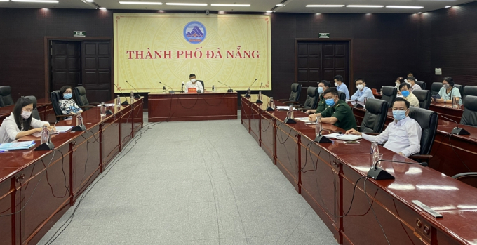 Ban Chỉ đạo phòng, chống dịch TP Đà Nẵng họp bàn biện pháp tăng cường kiểm soát người đến từ vùng dịch.