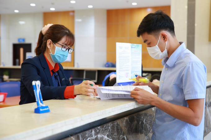 Từ ngày 18/6/2021, Sacombank triển khai nguồn vốn ưu đãi trị giá 10.000 tỷ đồng với lãi suất từ 4%/năm, thời hạn vay tối đa 6 tháng dành cho khách hàng doanh nghiệp. (Ảnh: T.H)